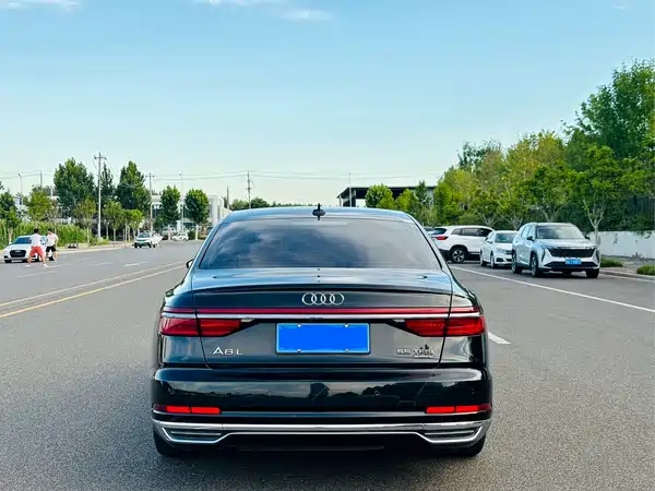 Audi A8 2019