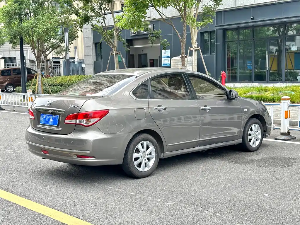 Nissan Sylphy 2014 — фото 15