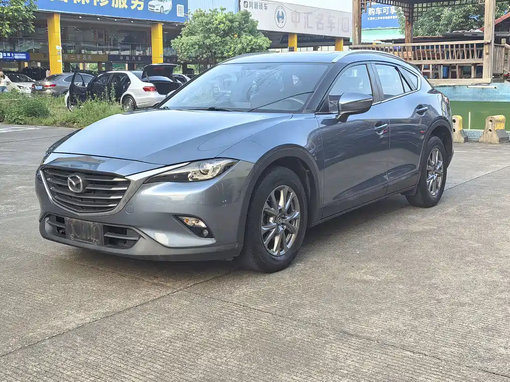 Mazda CX-4 2018 — фото 1