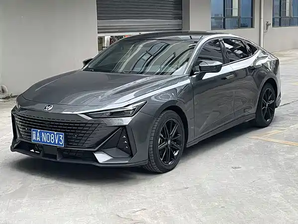 Changan UNI-V 2023