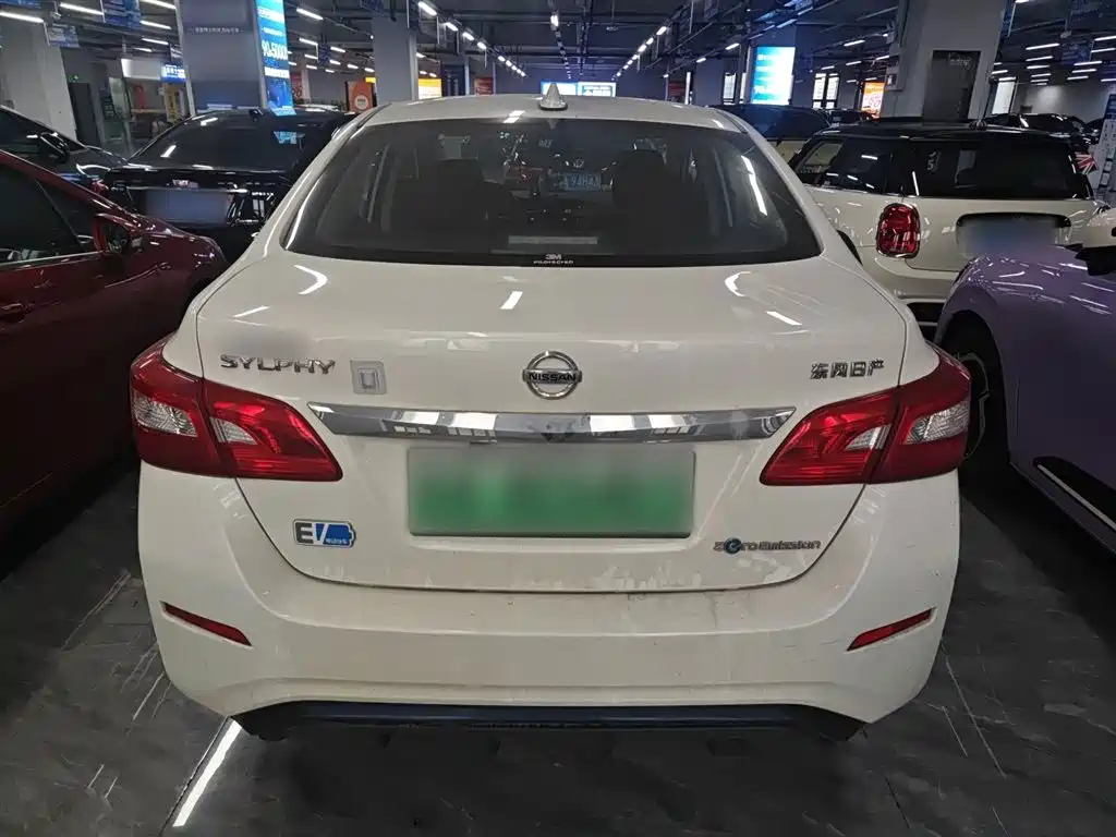Nissan Sylphy EV 2019 — фото 4