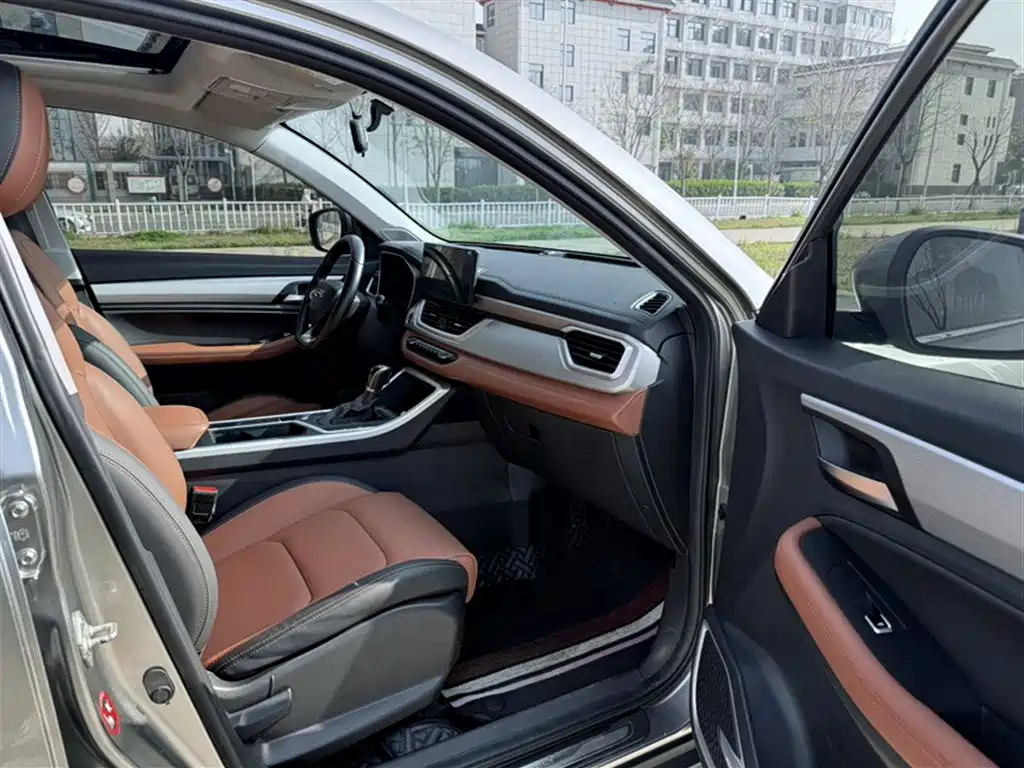 Geely Vision X6 2020 — фото 17