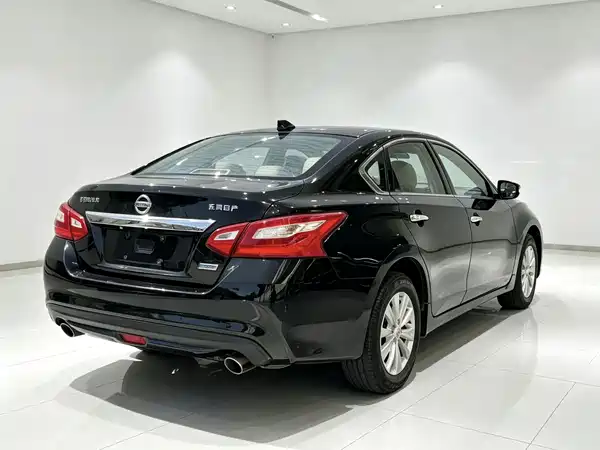 Nissan Teana 2018