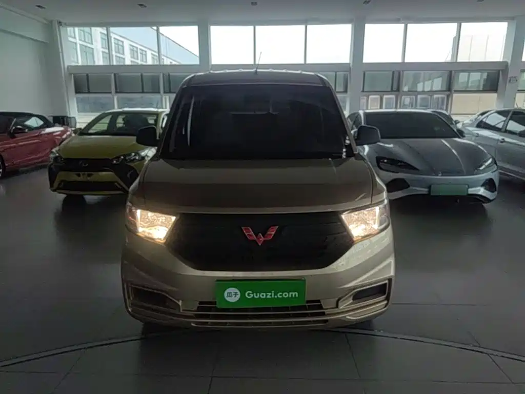 Wuling Hongguang V 2025 — фото 3