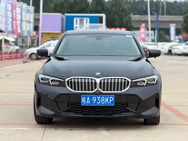 BMW 3 Series 2023