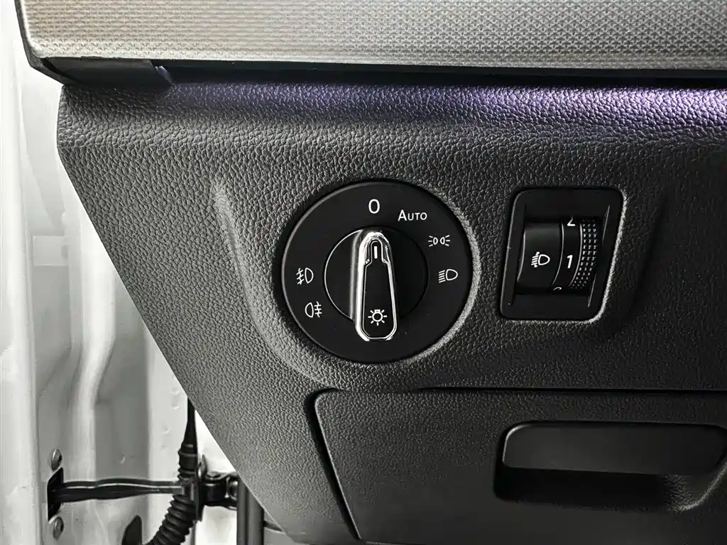 Volkswagen Bora 2022 — фото 17