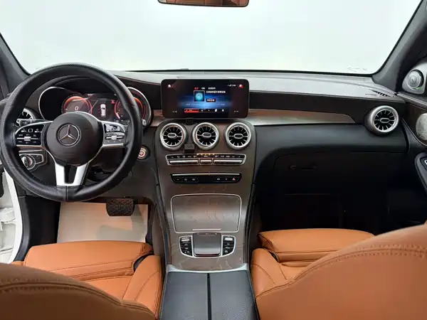 Mercedes-Benz GLC 2020