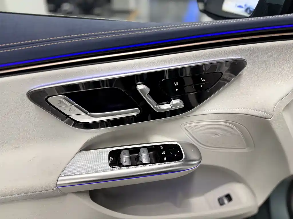 Mercedes-Benz EQE 2025 — фото 10