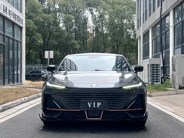 Changan UNI-V 2022