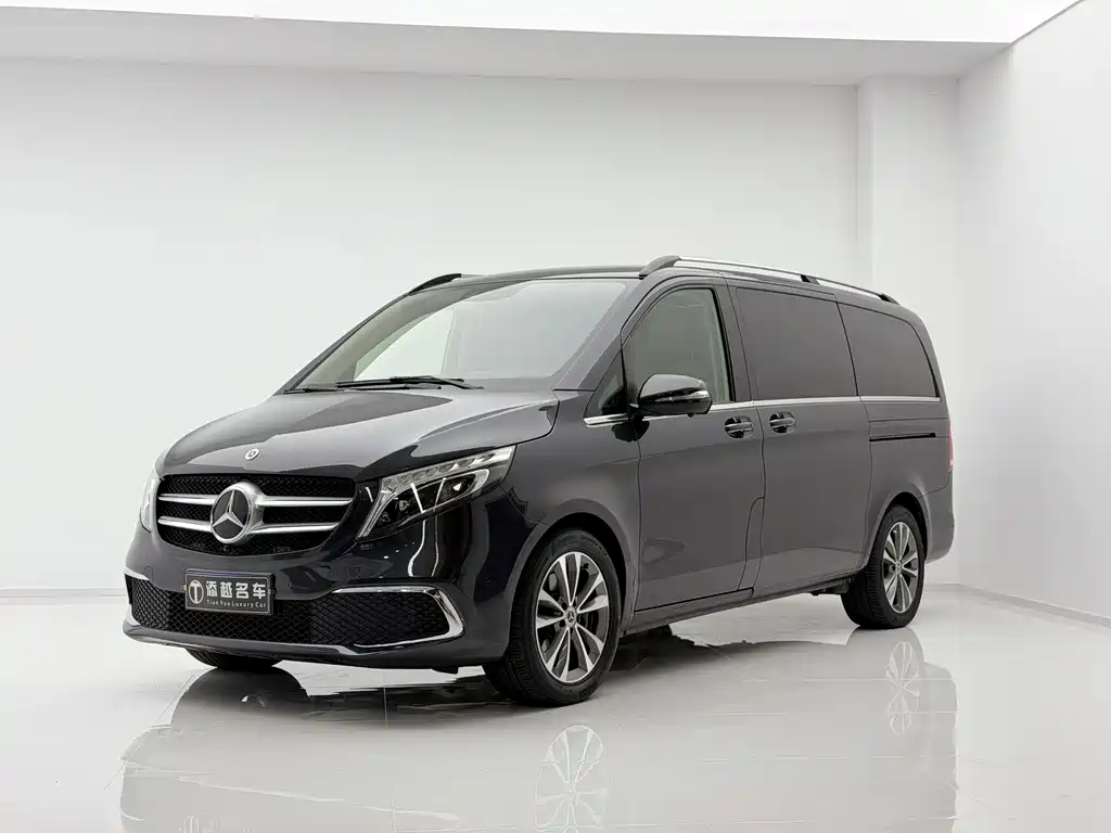 Mercedes-Benz V-Class 2021 — фото 1