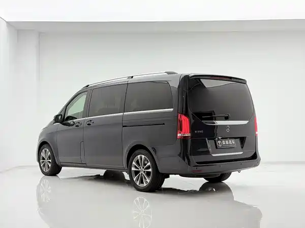 Mercedes-Benz V-Class 2021