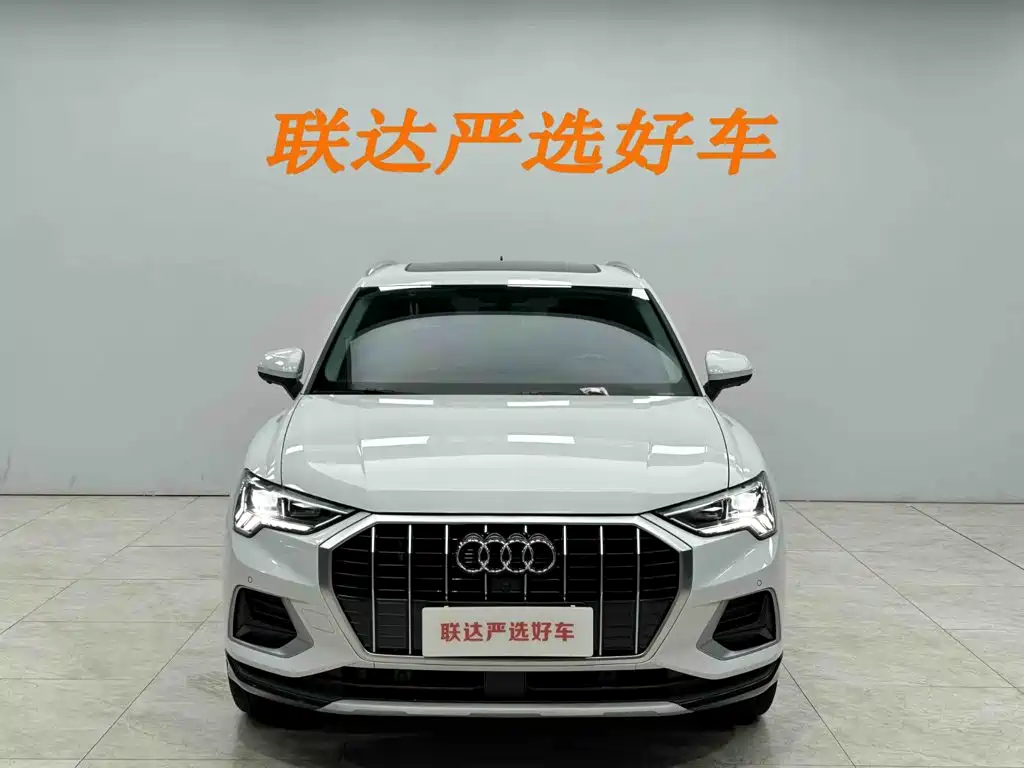 Audi Q3 2022 — фото 22