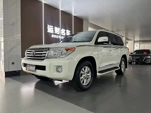 Toyota Land Cruiser 2015