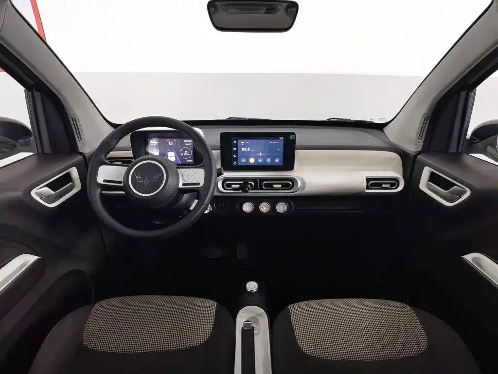 Wuling Hongguang MINIEV 2024