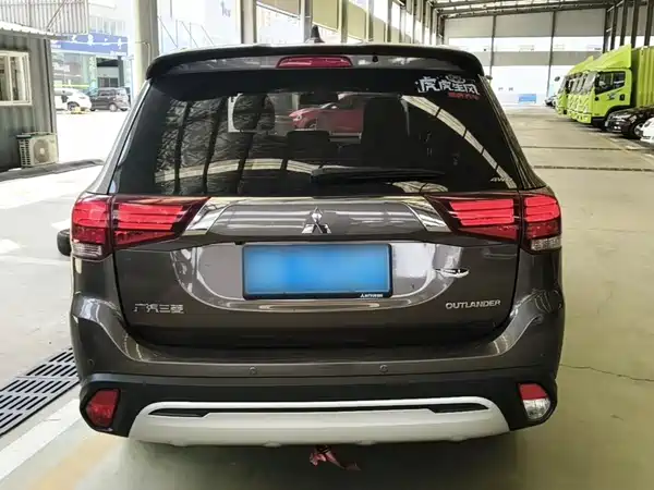 Mitsubishi Outlander 2019