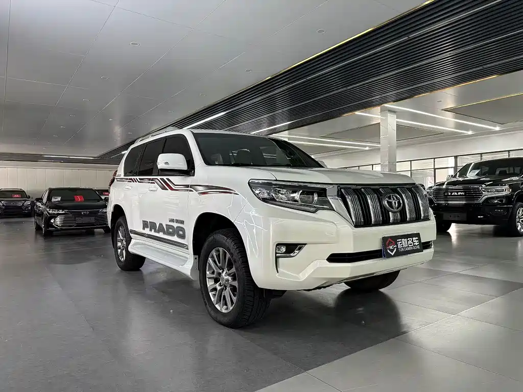 Toyota Prado 2020 — фото 3