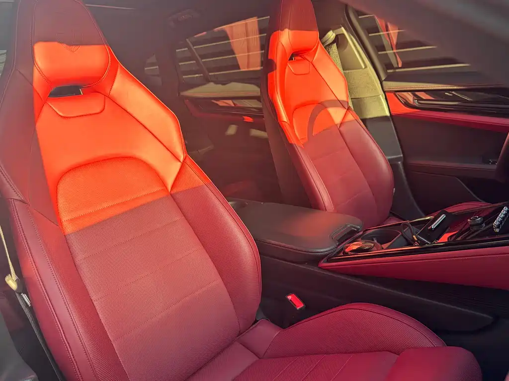Porsche Panamera 2025 — фото 14