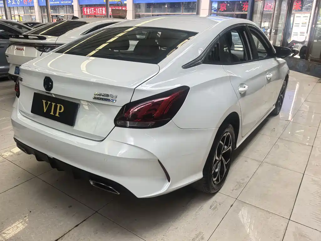 MG MG5 2022