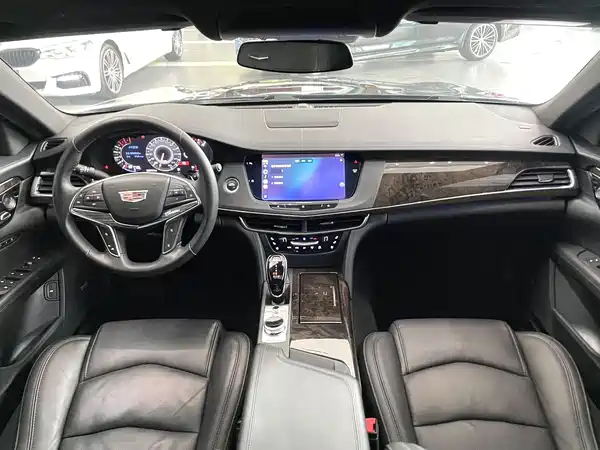 Cadillac CT6 2021