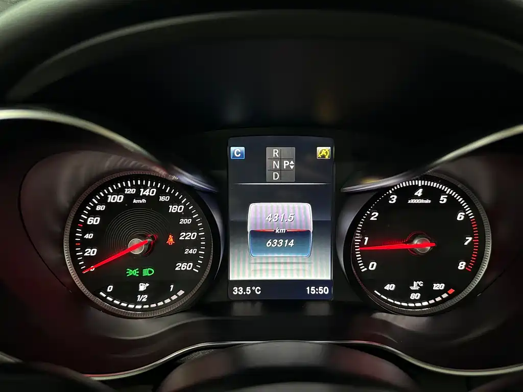 Mercedes-Benz C-Class 2016 — фото 16