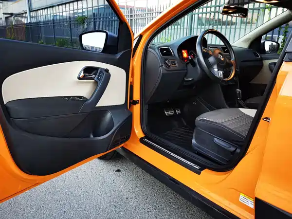 Volkswagen Polo 2014