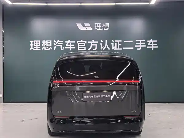Li Auto MEGA 2024