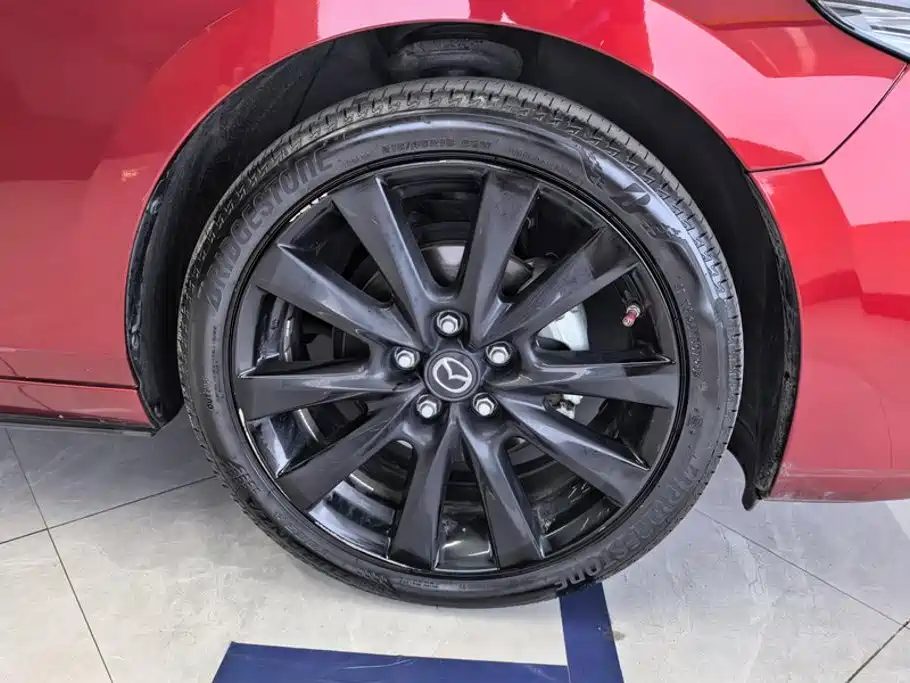Mazda 3 Axela 2023