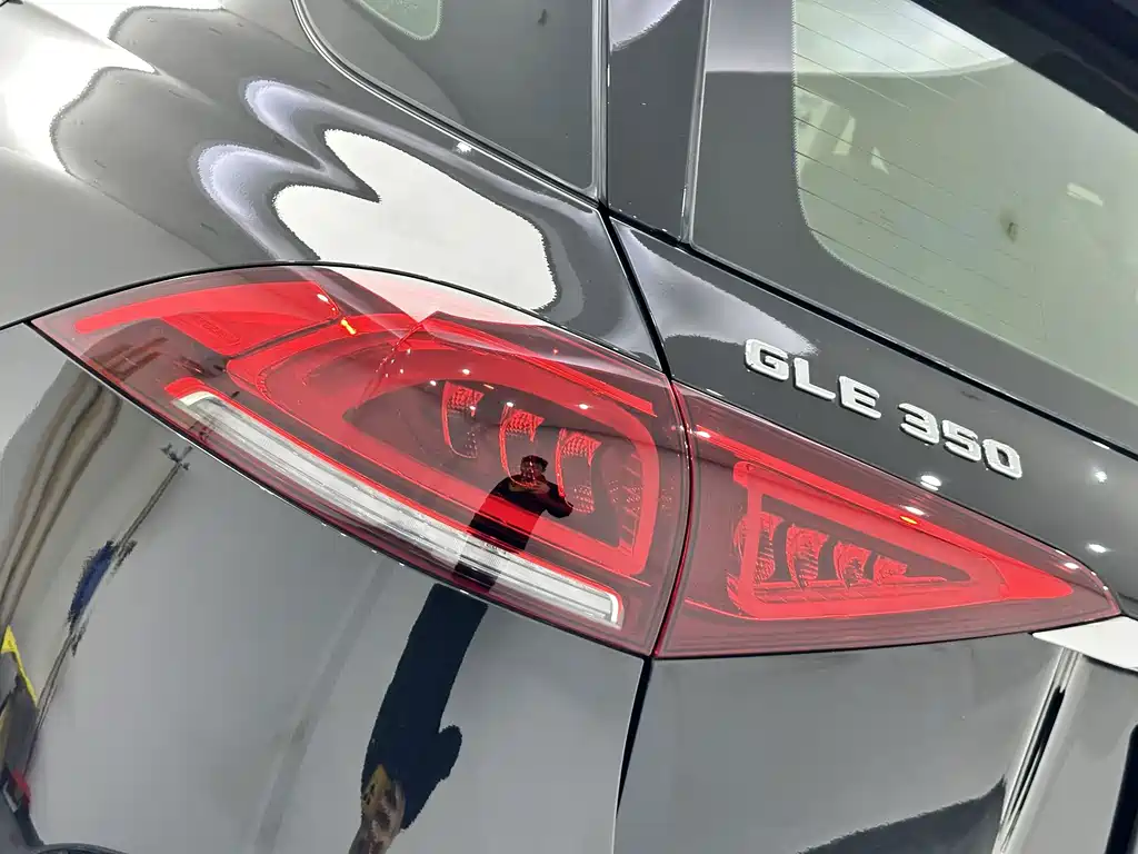 Mercedes-Benz GLE 2020 — фото 21
