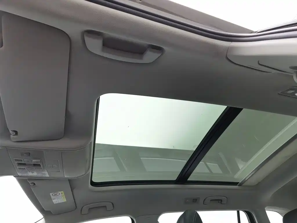 Volkswagen Tiguan L 2019 — фото 14