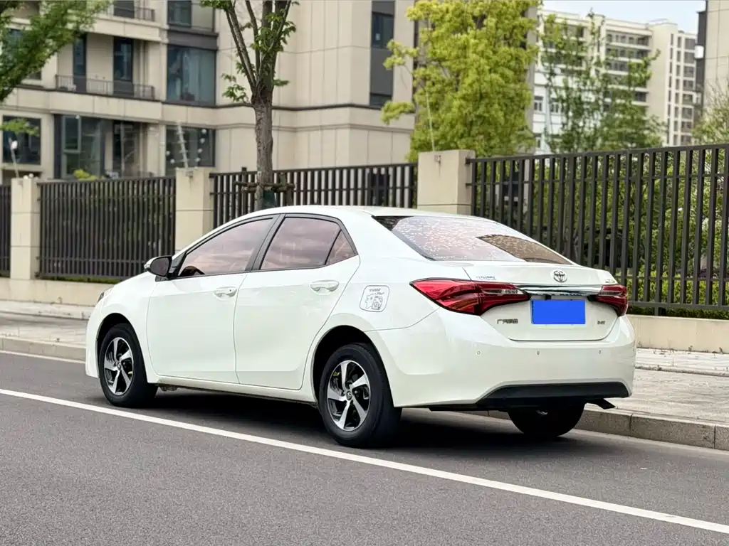 Toyota Levin 2017 — фото 4