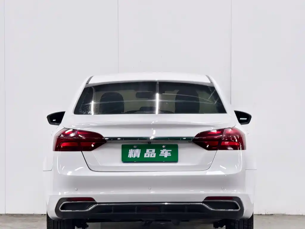 Geely Emgrand 2019
