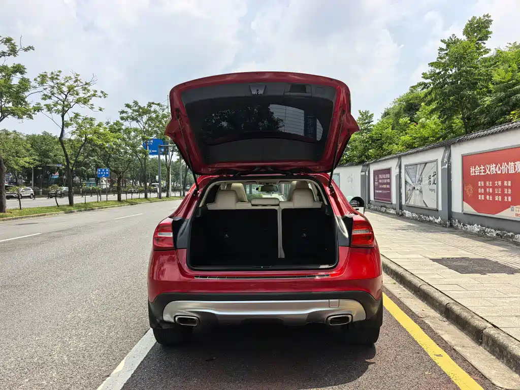 Mercedes-Benz GLA 2015 — фото 16