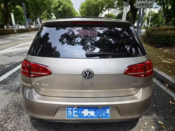 Volkswagen Golf 2016