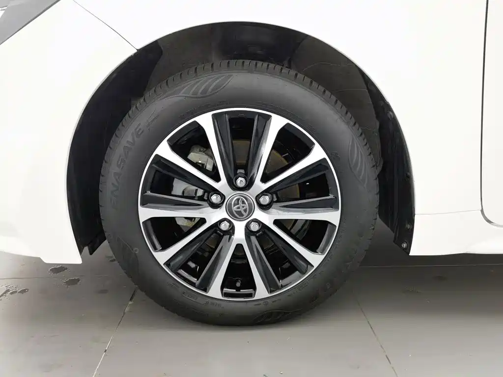 Toyota Levin 2025 — фото 17