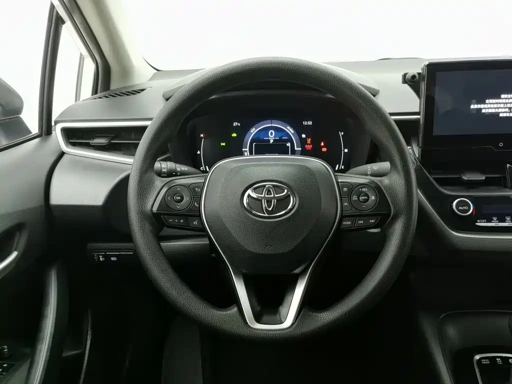 Toyota Levin 2025 — фото 11