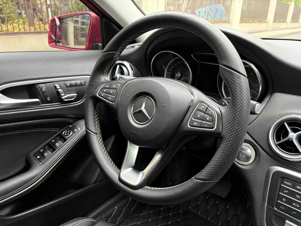 Mercedes-Benz GLA 2019 — фото 12
