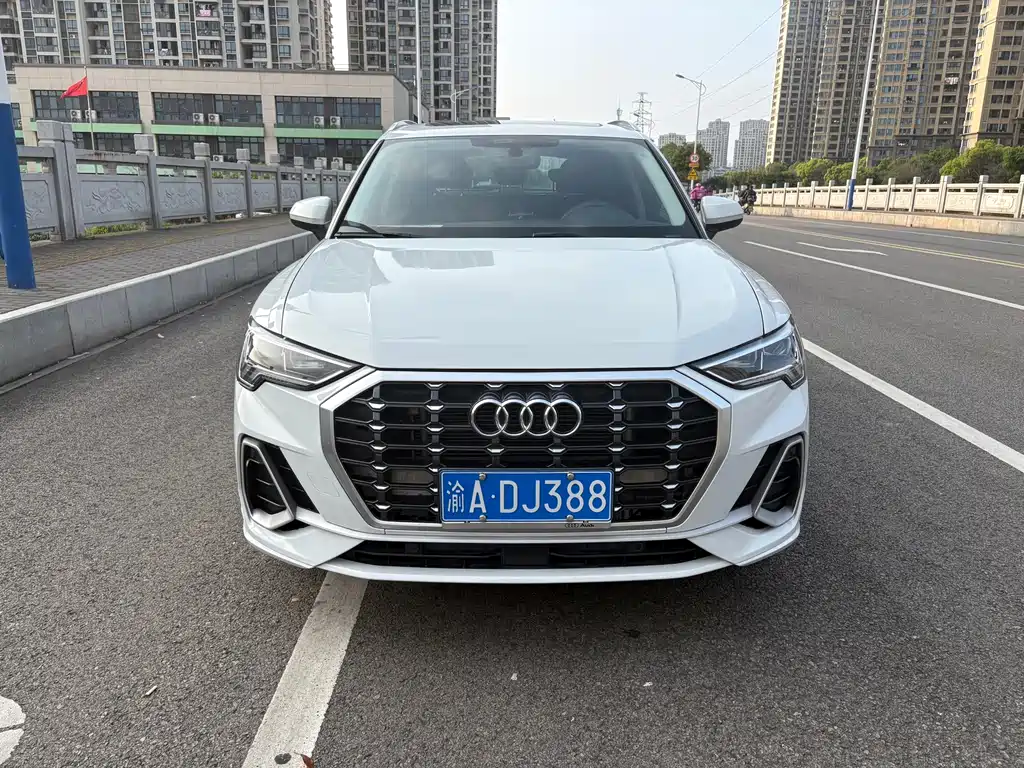 Audi Q3 2022