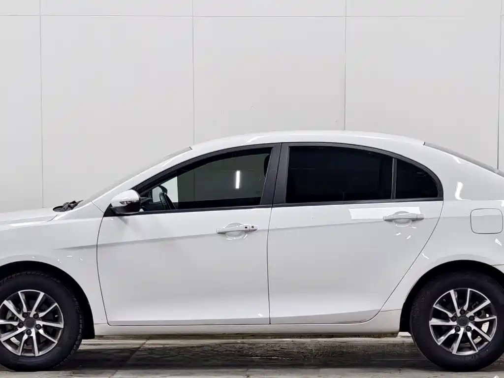 Geely Emgrand 2019