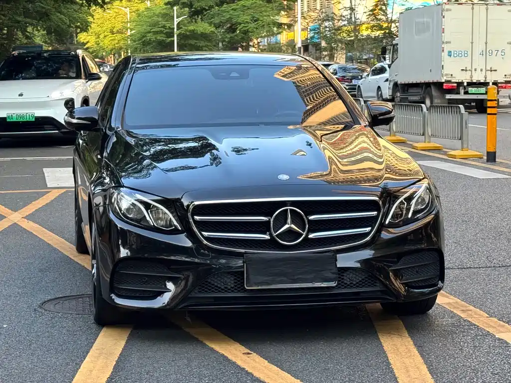 Mercedes-Benz E-Class 2018