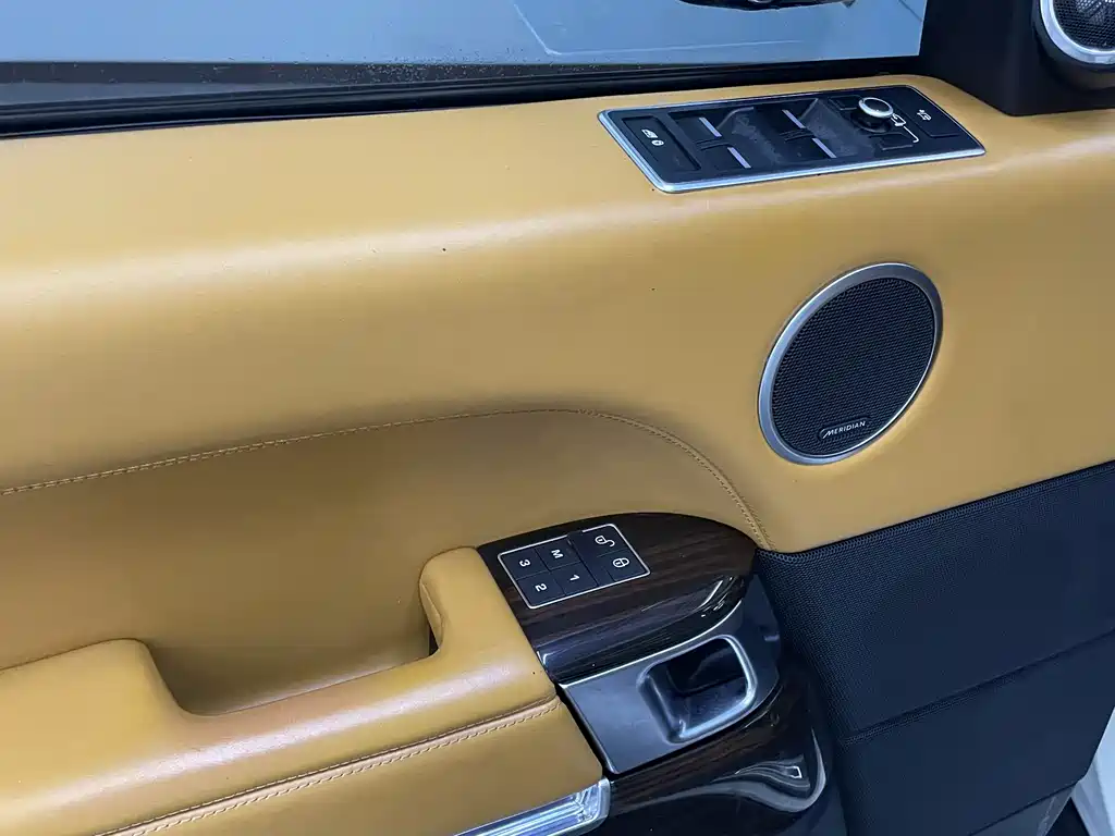 Land Rover Range Rover 2017 — фото 12