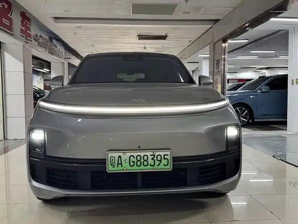 Li Auto L8 2024