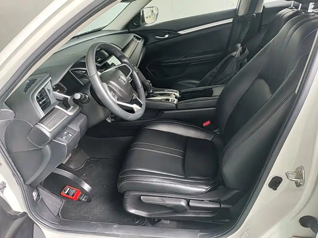 Honda Civic 2019 — фото 15