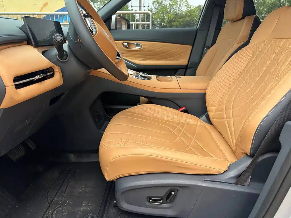 Geely Galaxy Starship 7 2024 — фото 14