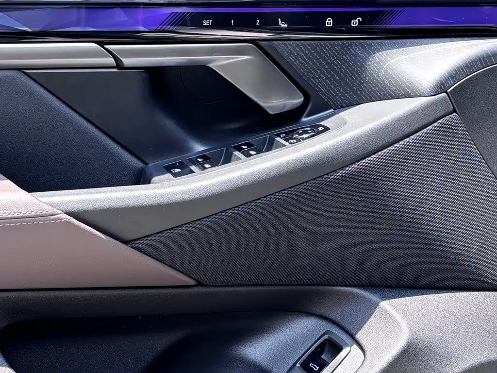BMW 5 Series 2024