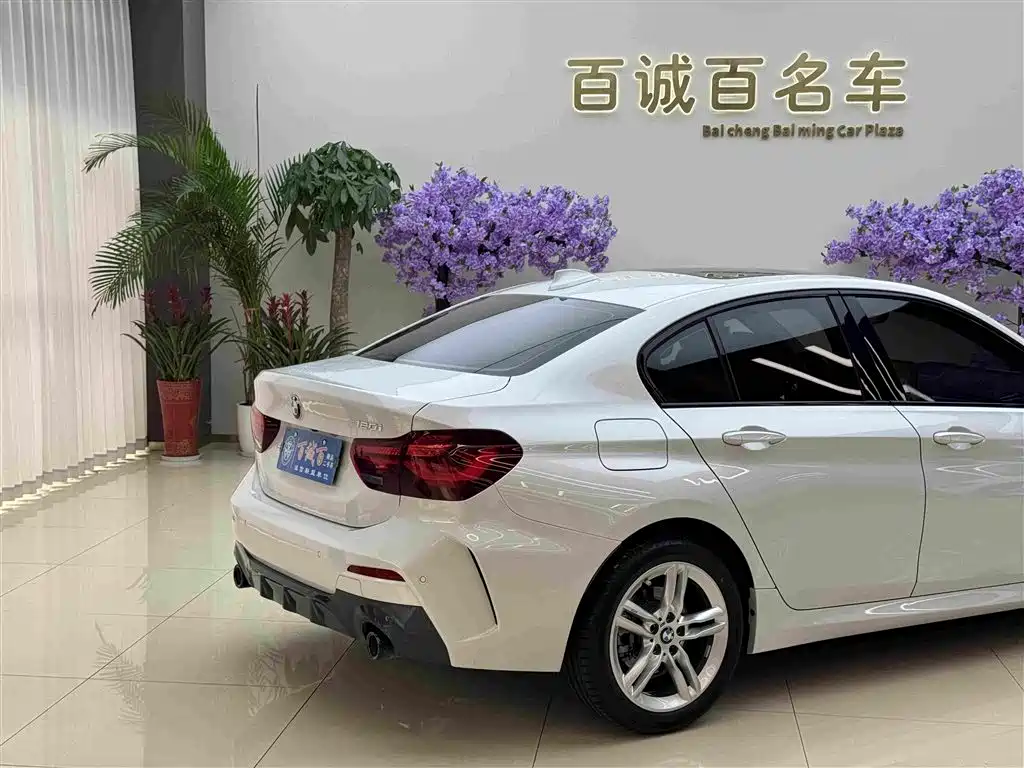 BMW 1 Series 2023