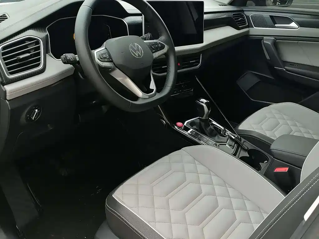 Volkswagen Tayron 2023