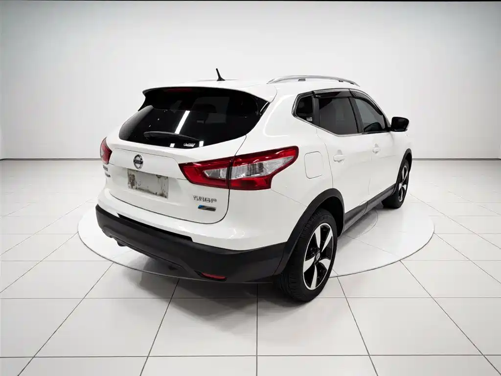 Nissan Qashqai 2018 — фото 7