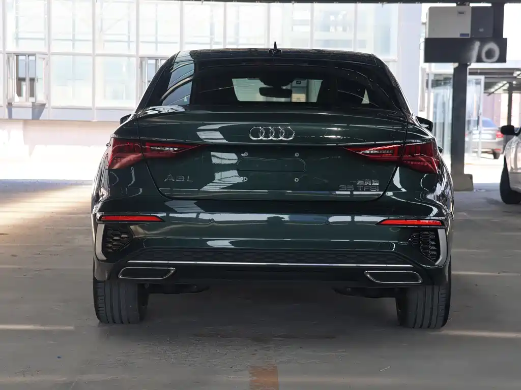 Audi A3 2023 — фото 6