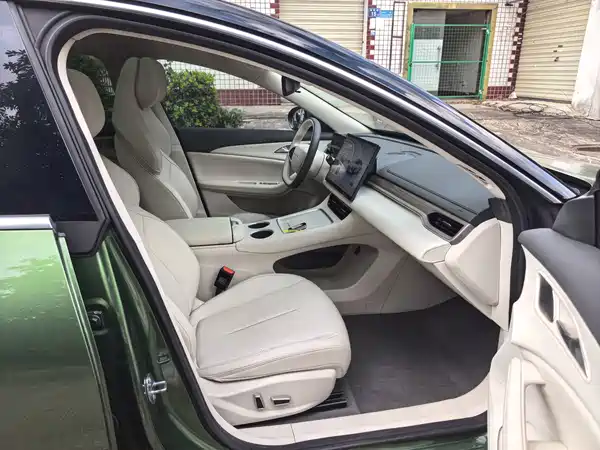 Dongfeng Xinghai S7 2025