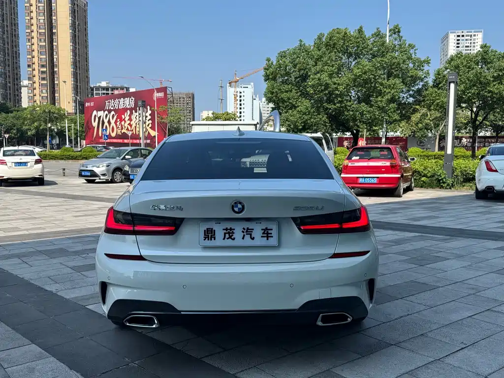 BMW 3 Series 2022